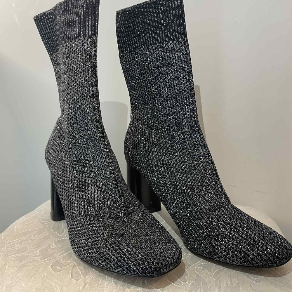 Zara Black Wide Heel. Knit Black Grey Shimmer Above Ankle Boot.